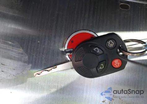 2014 Ford Focus Se z USA, uszkodzony, nr VIN 1FADP3F29EL450099